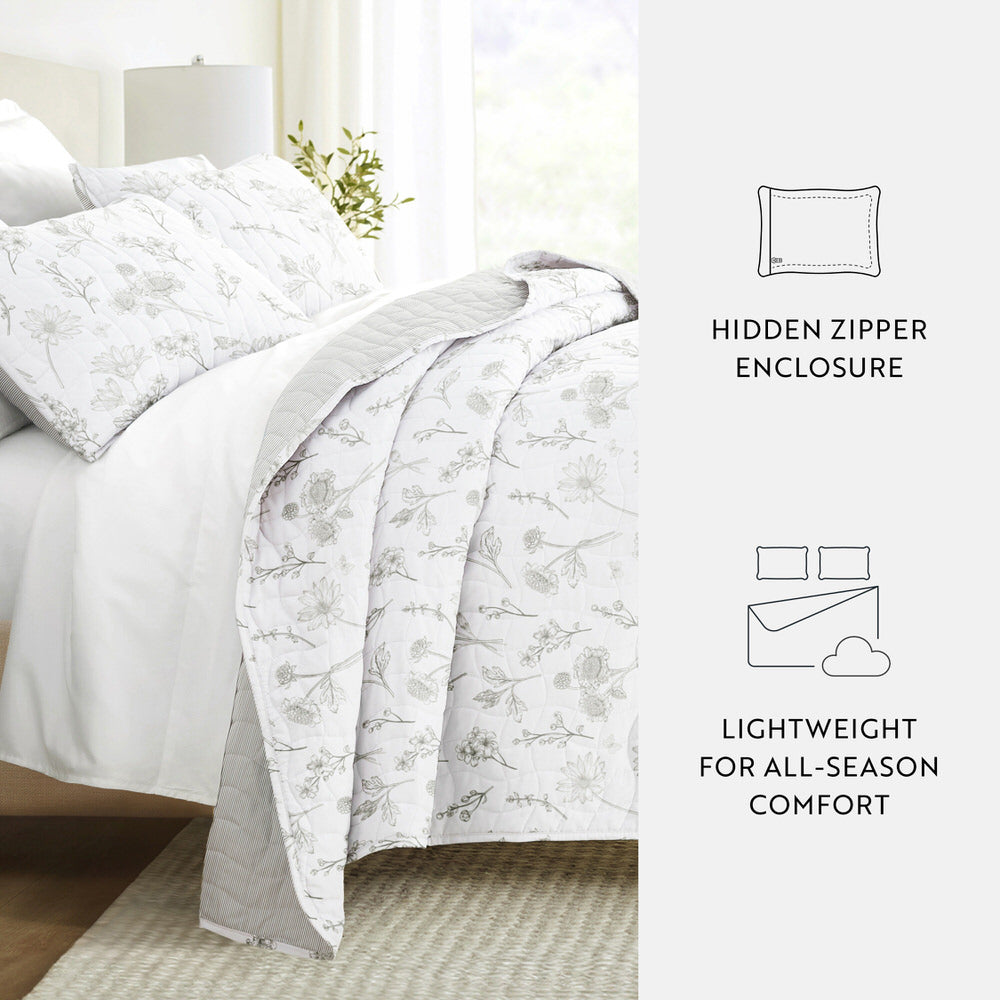 Blooming Daisy Reversible Quilted Coverlet Set