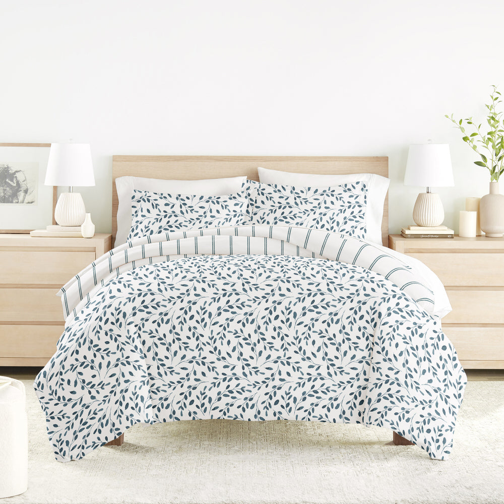 Watercolor Vines Pattern 3-Piece Reversible Duvet Cover Set (Sale)