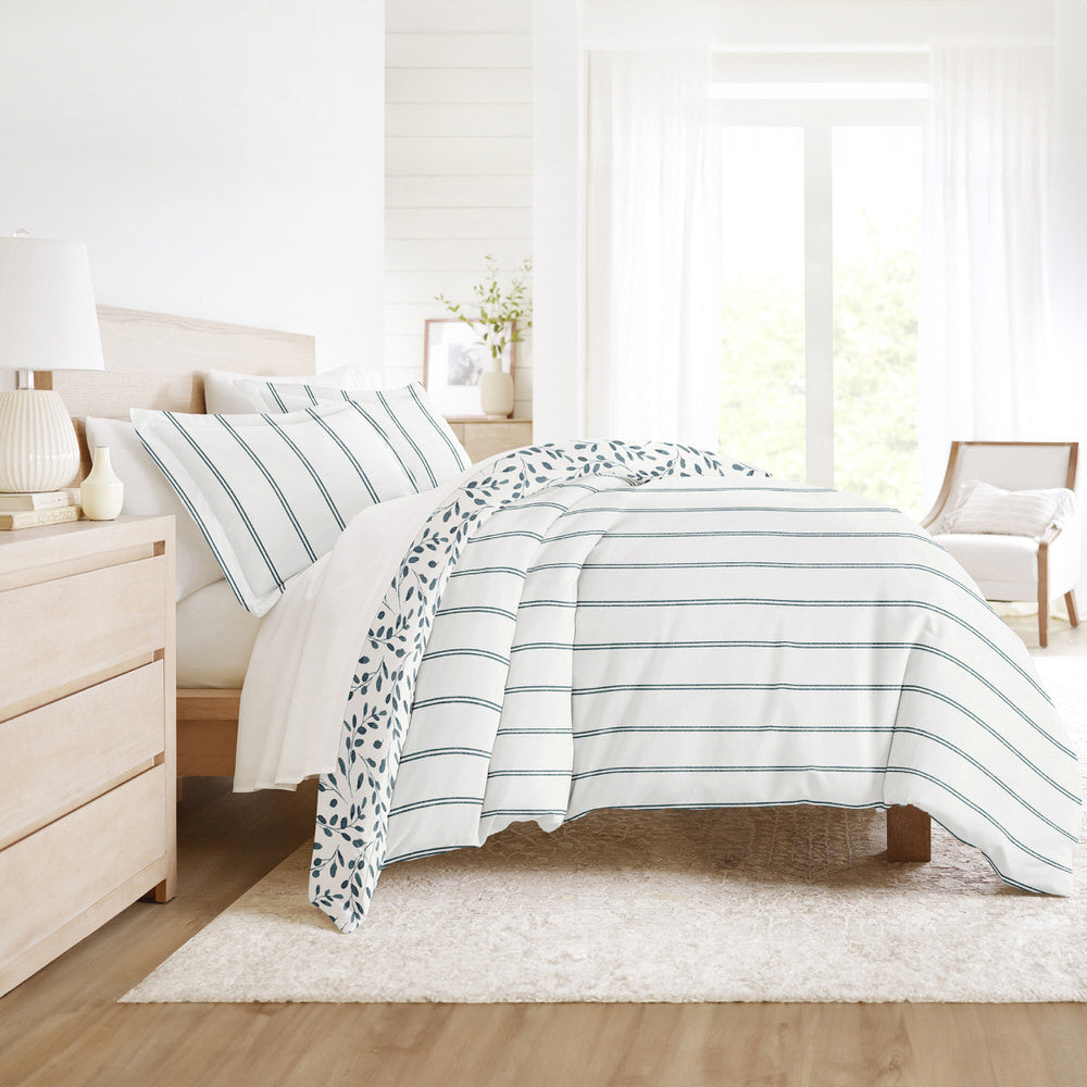 Watercolor Vines Pattern 3-Piece Reversible Duvet Cover Set (Sale)