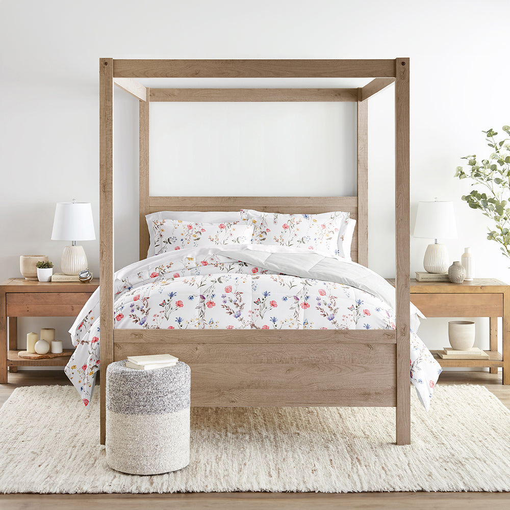 Meadow Floral Reversible Down-Alternative Comforter Set (Sale)