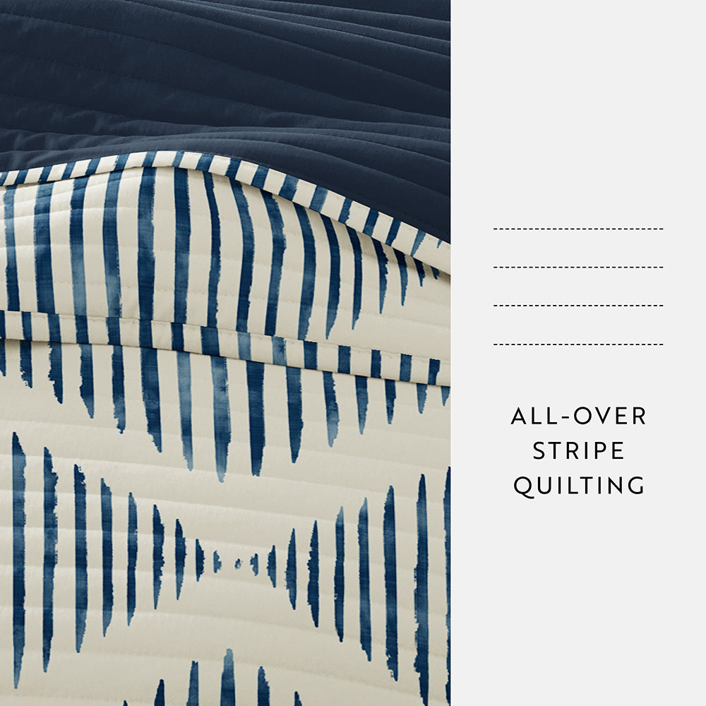 Distressed Diamond Reversible Quilted Coverlet Set (Sale)