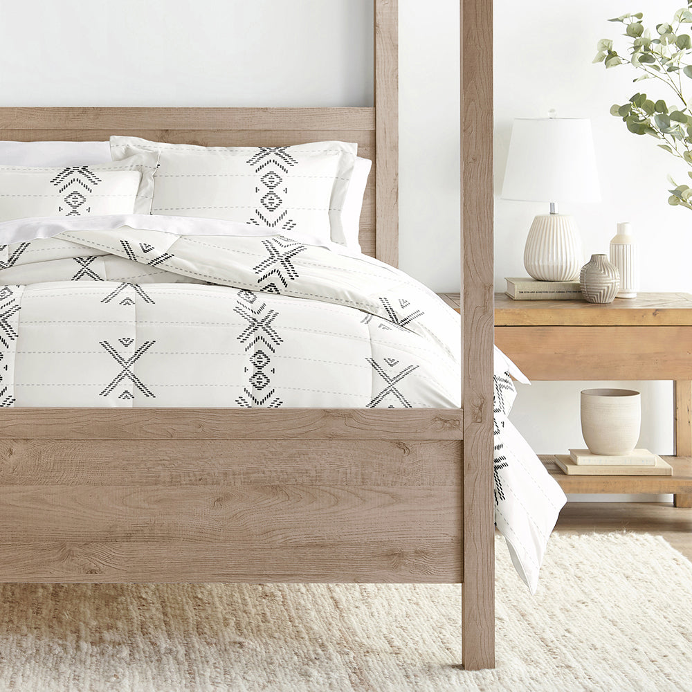 Urban Stitch Patterned Down-Alternative Comforter Set (Sale)