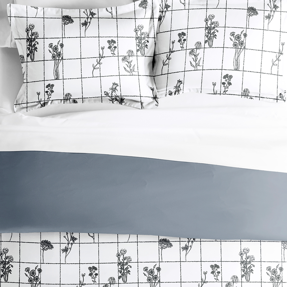 Flower Field Pattern 3-Piece Reversible Duvet Cover Set (Sale)