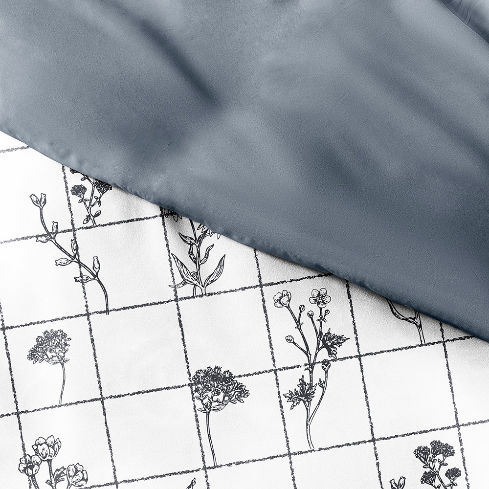 Flower Field Pattern 3-Piece Reversible Duvet Cover Set (Sale)