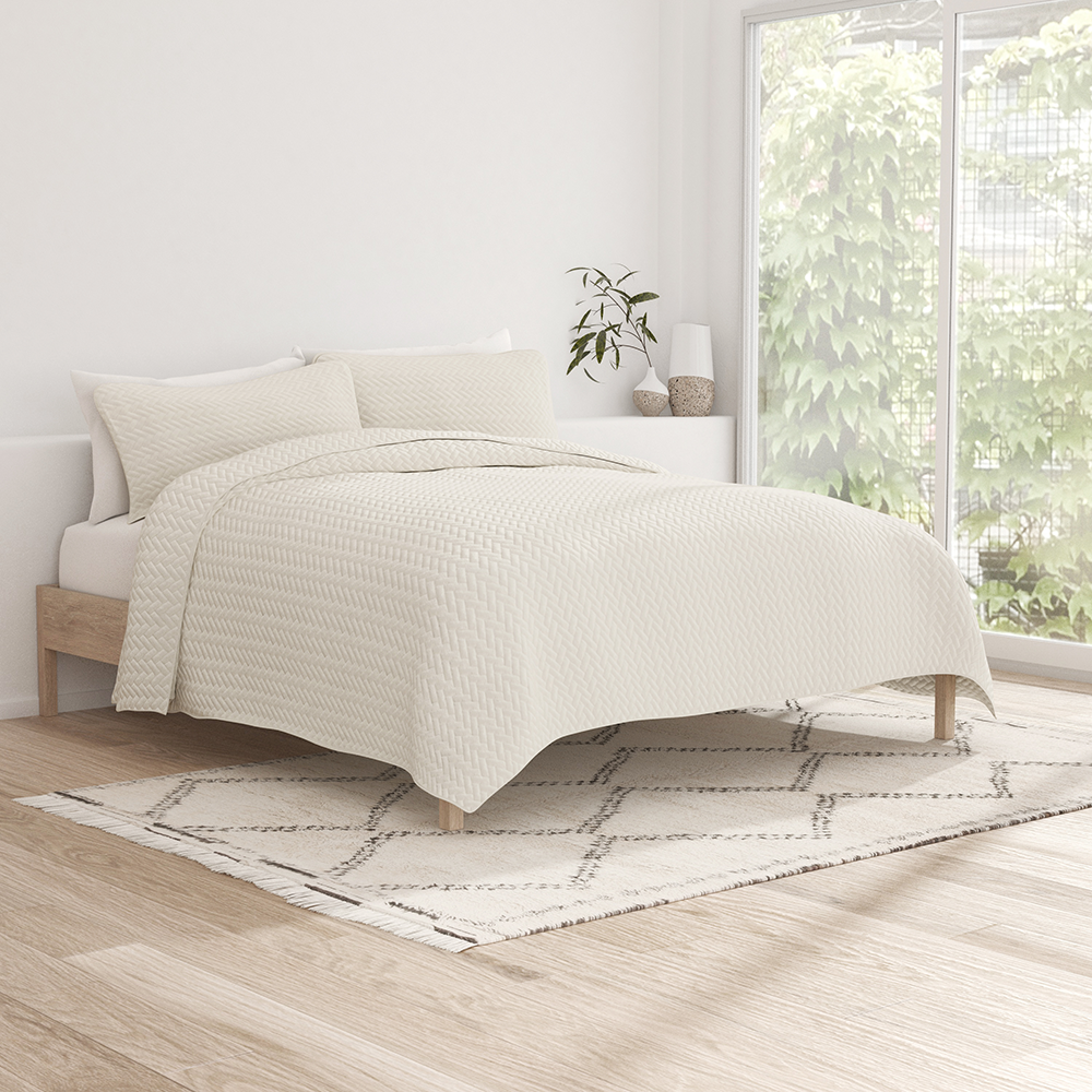 3-Piece Herringbone Quilted Coverlet Set