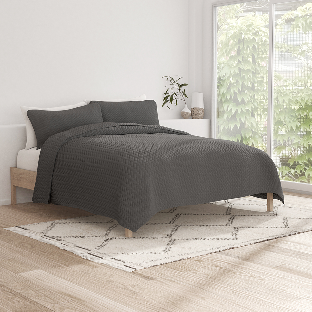 3-Piece Herringbone Quilted Coverlet Set