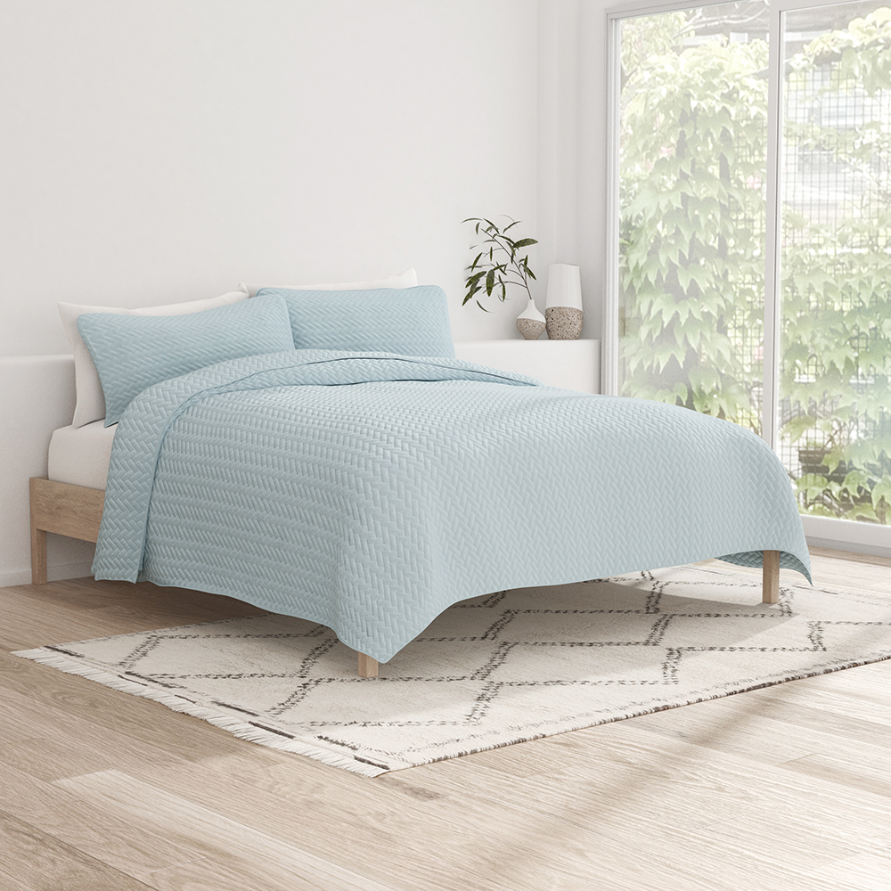3-Piece Herringbone Quilted Coverlet Set